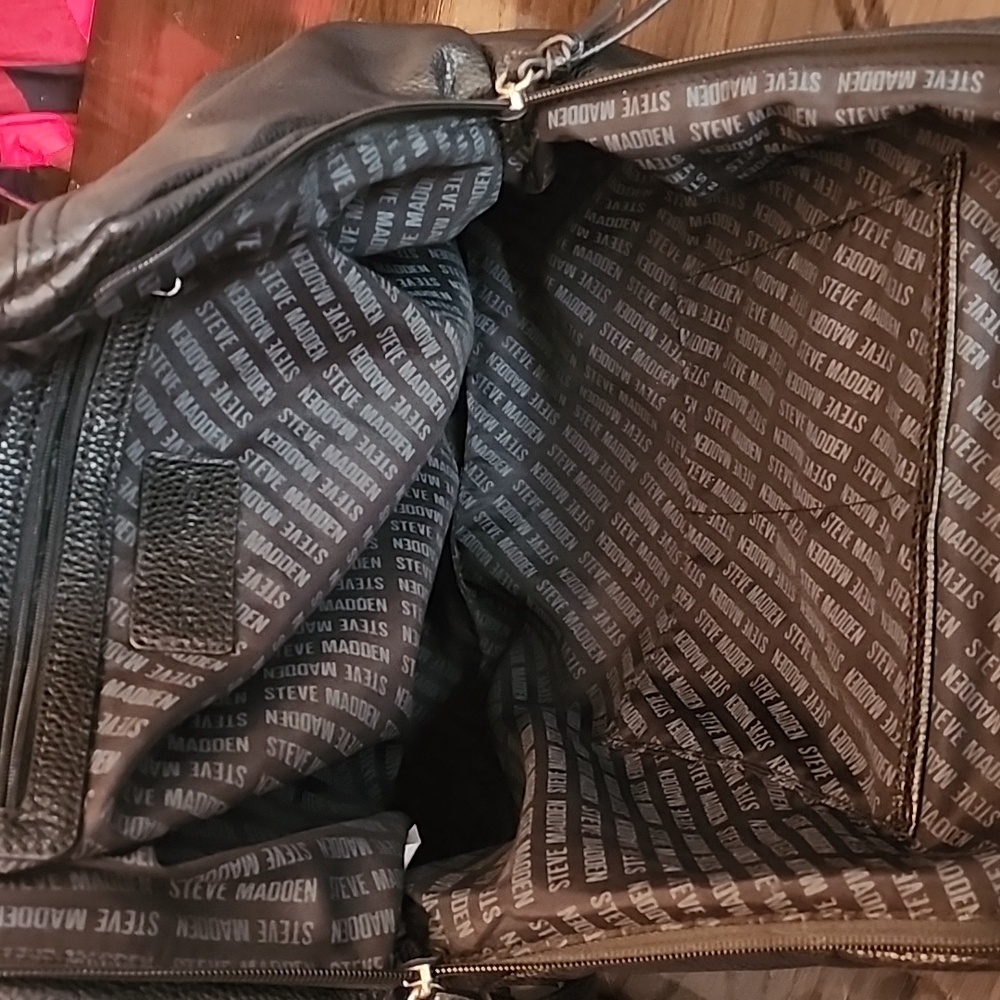Steve Madden Elegant Black and Gray Women's Handbag - Picture 7 of 8